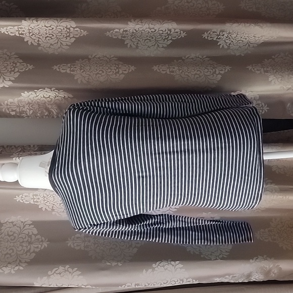 Michael Kors Grey stripped silver zipper top - Picture 5 of 7